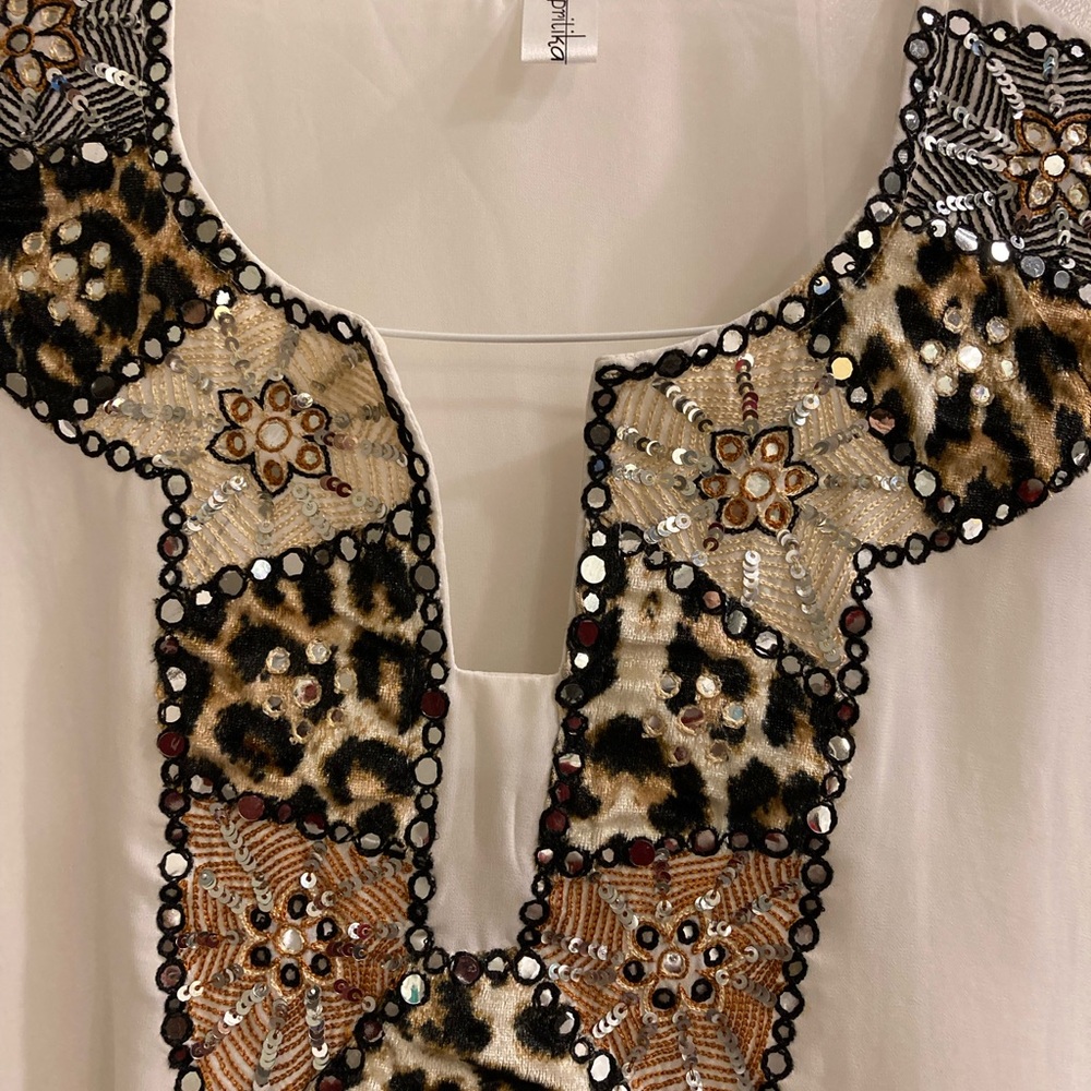 Georgette Top. Excellent Condition. White. Large. Beautiful - Picture 8 of 11